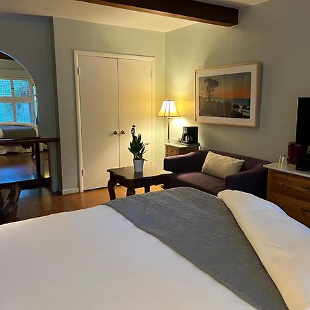 Carmel Garden Inn מראה חיצוני תמונה