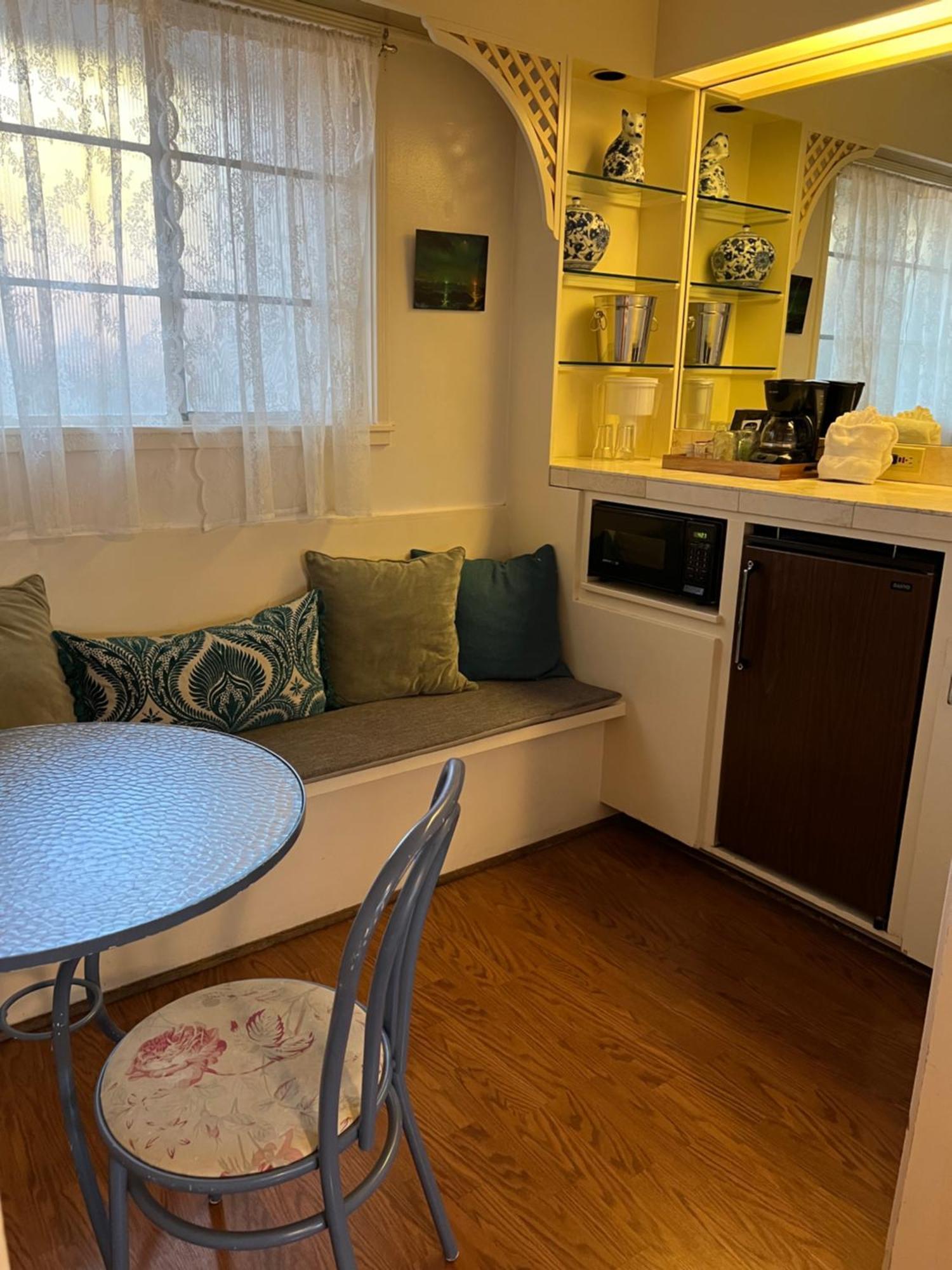 Carmel Garden Inn מראה חיצוני תמונה