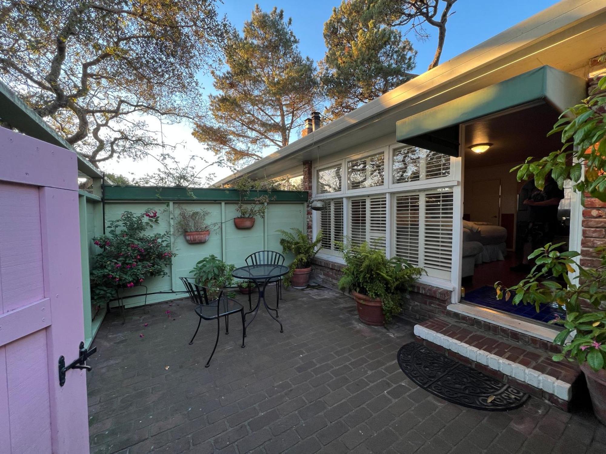 Carmel Garden Inn מראה חיצוני תמונה