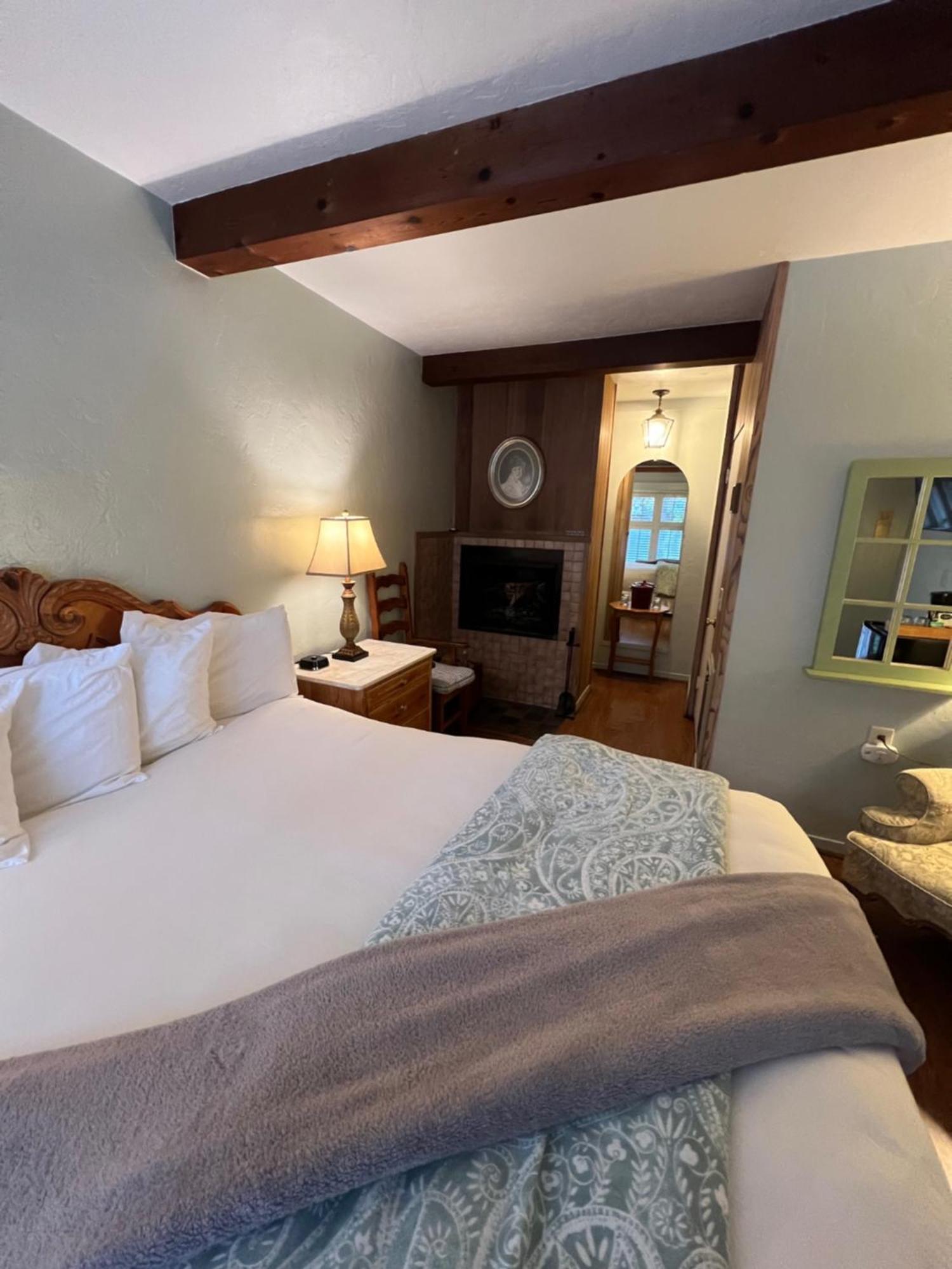 Carmel Garden Inn מראה חיצוני תמונה