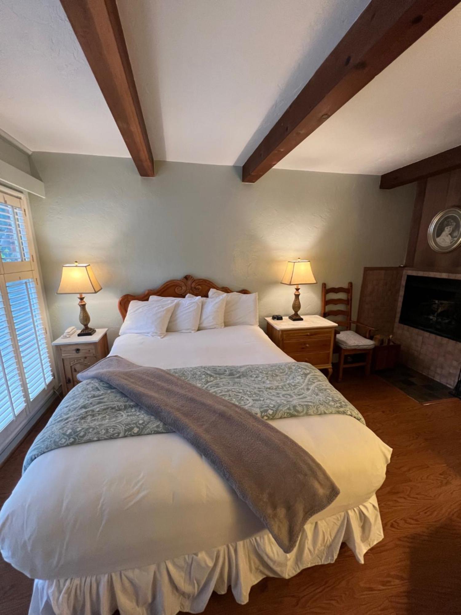Carmel Garden Inn מראה חיצוני תמונה